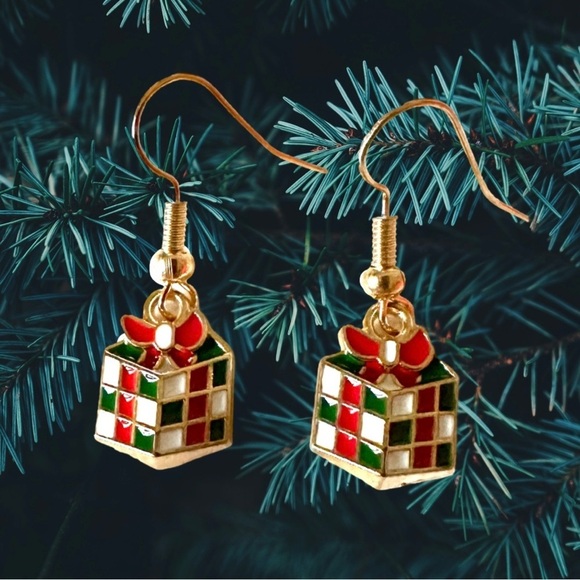 Jewelry - ⭐️ 5 for $25 Holiday Festive Christmas Rubik’s Cube Hoop Earrings
